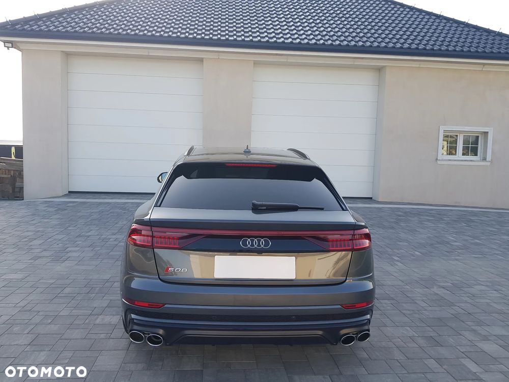 Audi SQ8 - 7