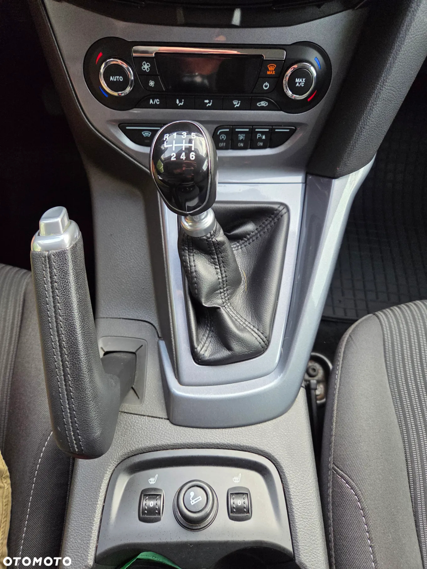 Ford Focus 1.0 EcoBoost Start-Stopp-System Titanium - 9