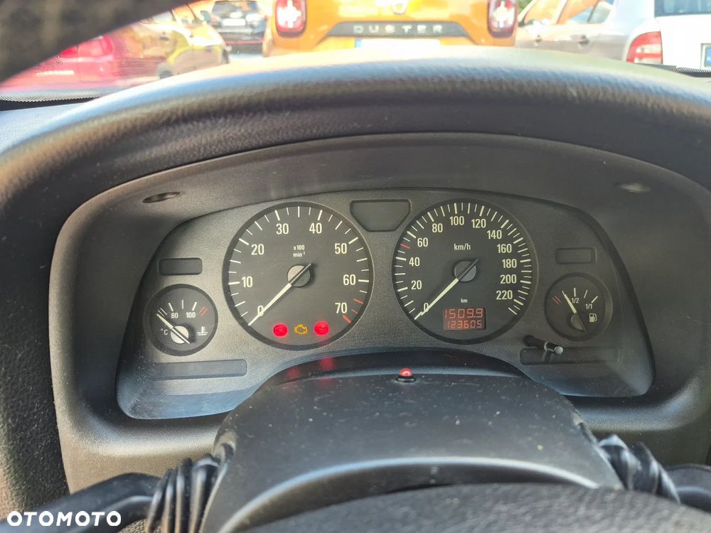 Opel Astra - 19