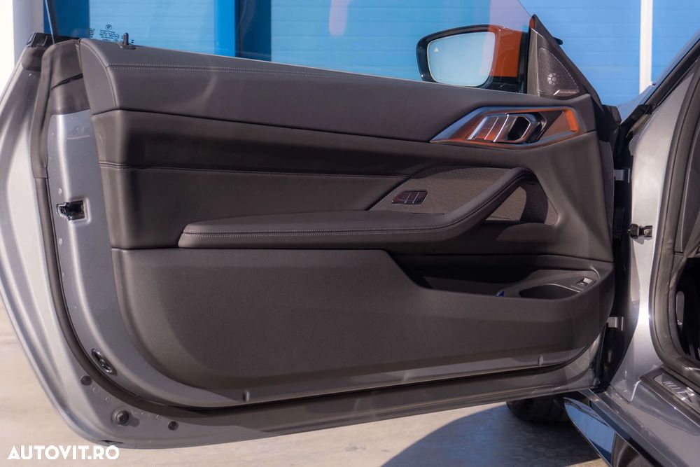 BMW M4 Competition M xDrive AT - 14