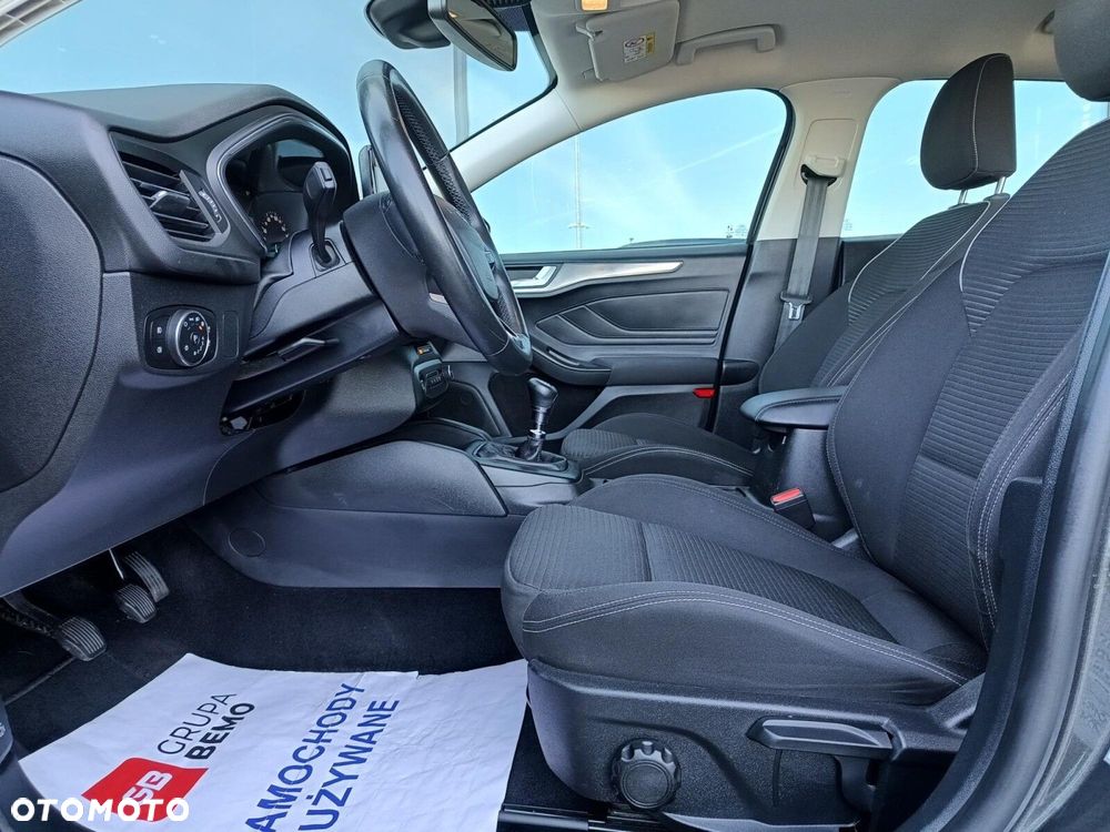 Ford Focus 1.0 EcoBoost Titanium - 14