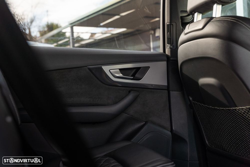 Audi Q7 3.0 TDI e-tron quattro S-line Tiptronic - 15