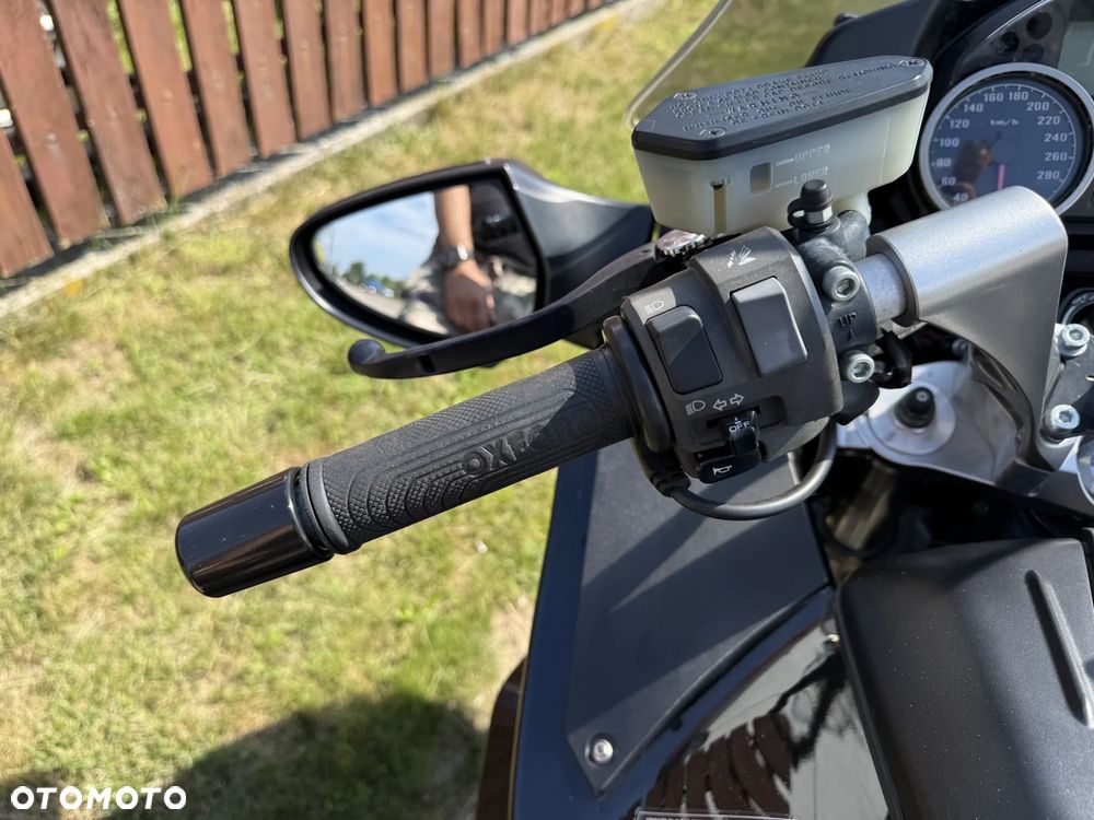 Kawasaki GTR - 12