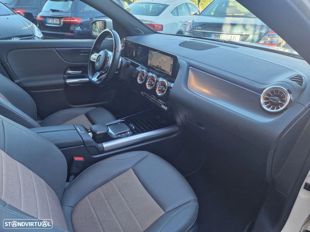 Mercedes-Benz EQA 250 - 11