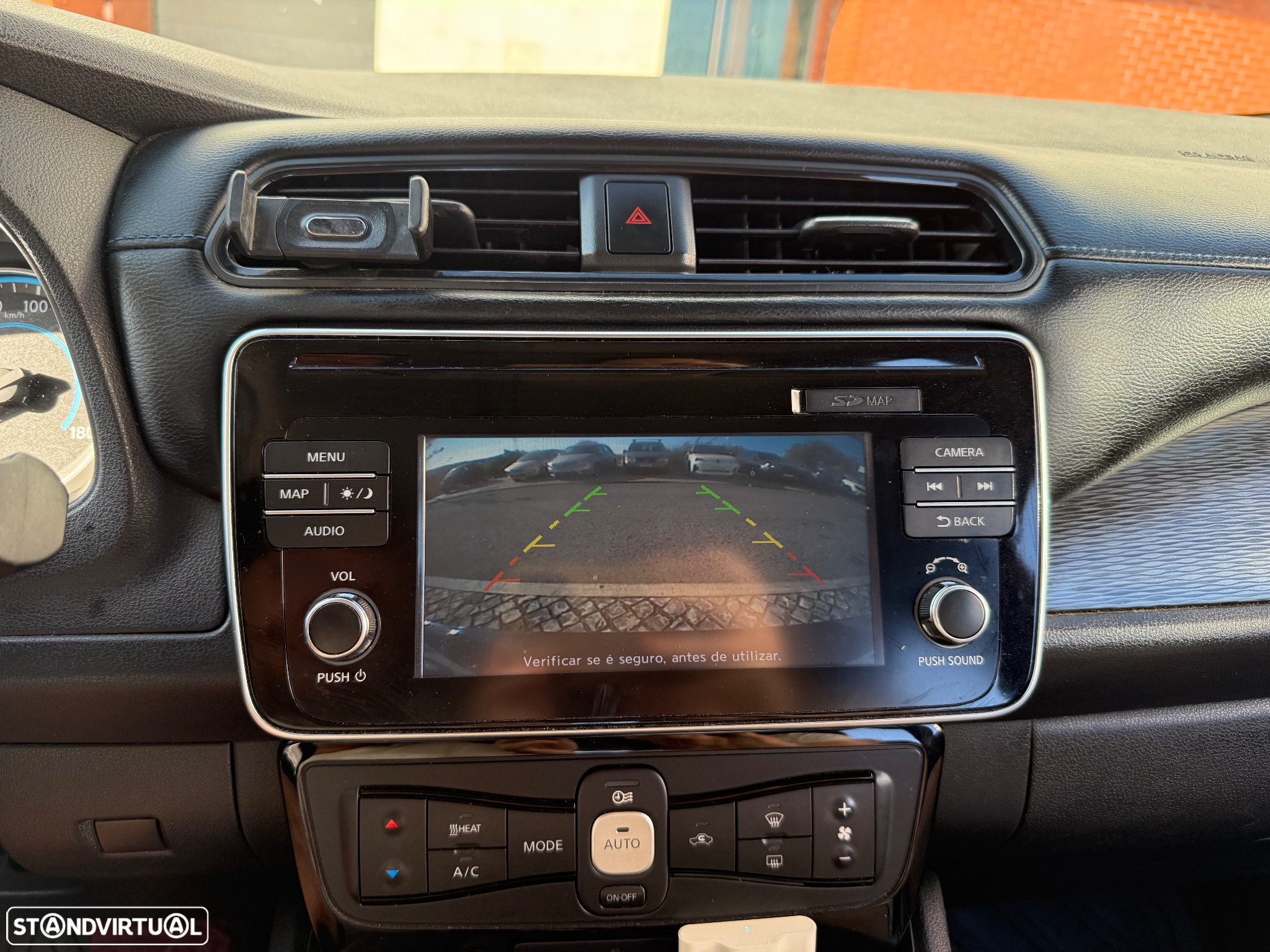 Nissan Leaf Acenta - 12