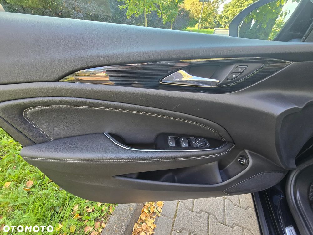 Opel Insignia Grand Sport 1.6 ECOTEC Diesel Innovation - 27