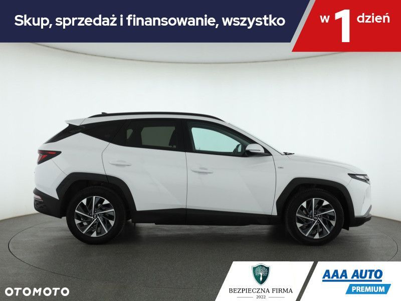 Hyundai Tucson - 8