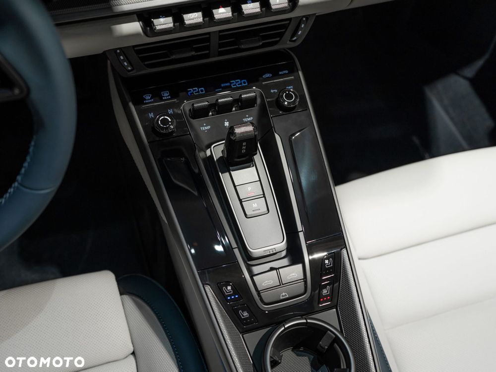Porsche 911 Carrera S Cabrio - 30