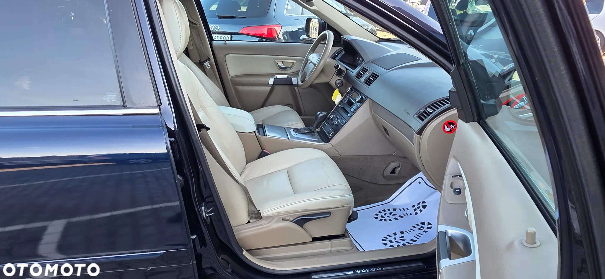 Volvo XC 90 - 21