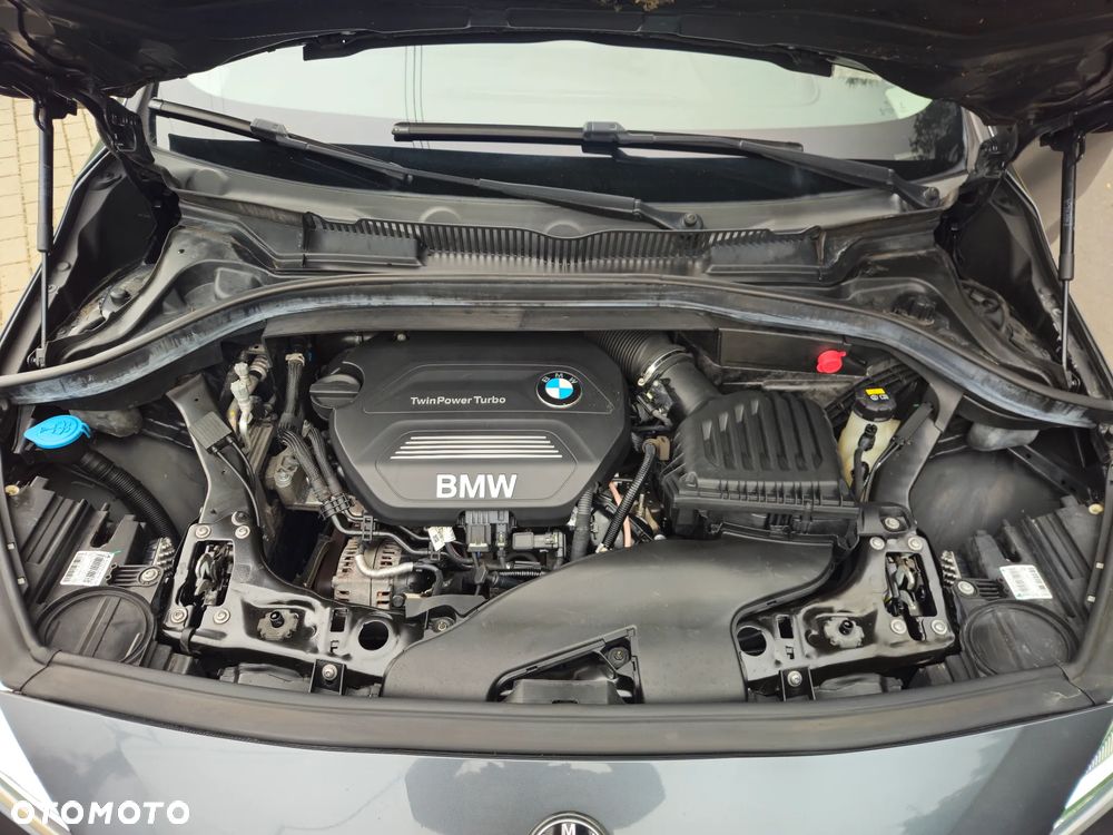 BMW Seria 2 216d Advantage - 14
