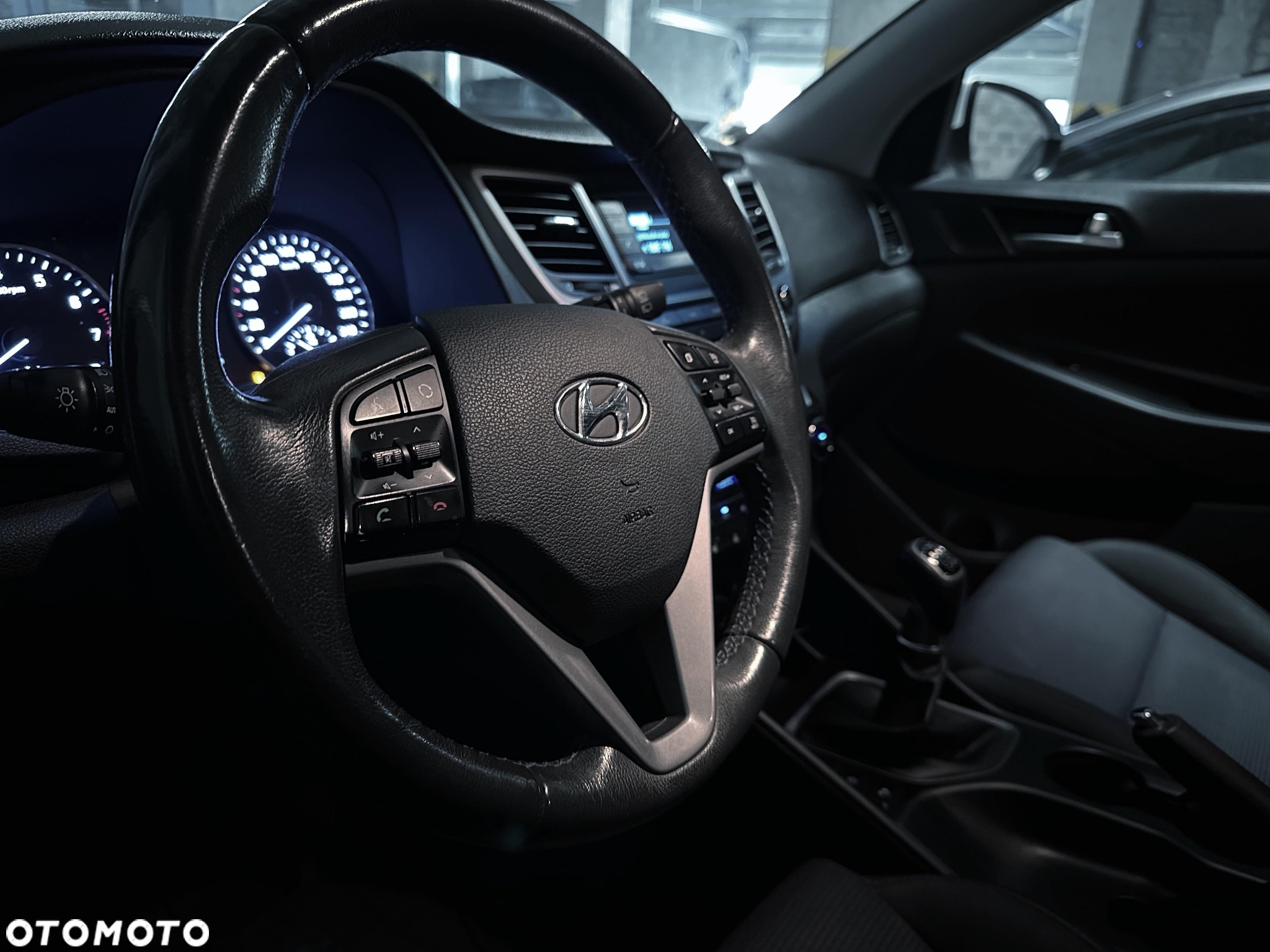Hyundai Tucson 1.6 GDI BlueDrive Comfort 2WD - 17