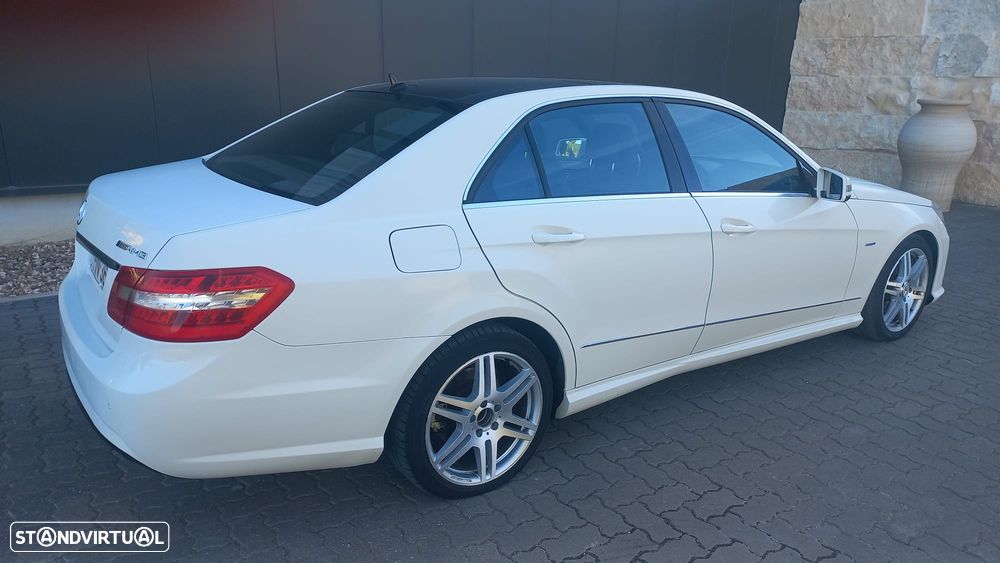 Mercedes-Benz E 250 BlueTEC Elegance - 4
