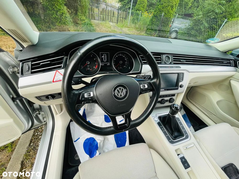 Volkswagen Passat Variant 1.4 TSI (BlueMotion Technology) Comfortline - 11
