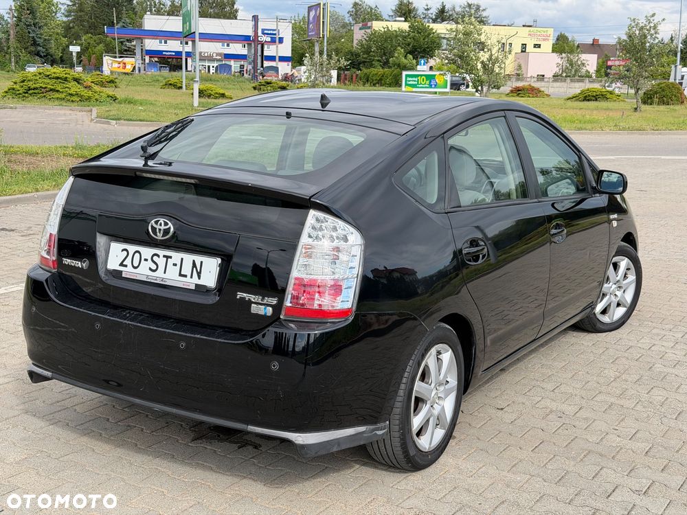 Toyota Prius 1.5 VVT-i Prestige - 5