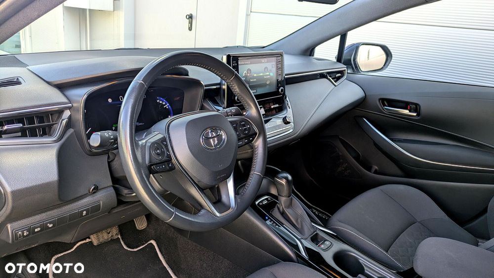 Toyota Corolla 1.8 Hybrid Comfort - 10