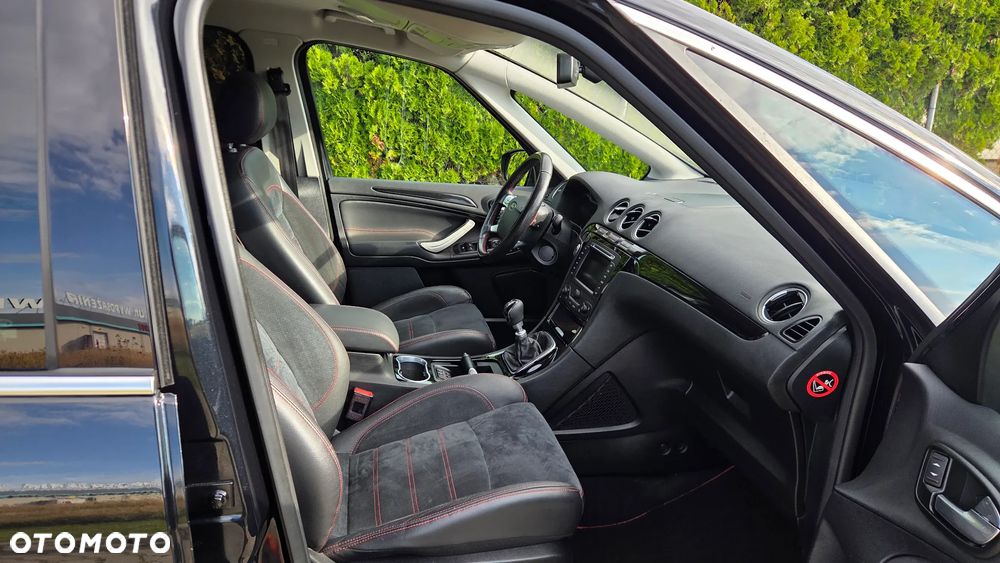 Ford S-Max 2.0 TDCi DPF Titanium X - 24