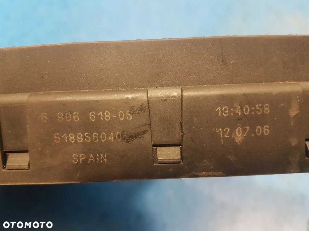 BMW 6 E63 3.0 638i SKRZYNKA BEZPIECZNIKÓW 6906618 - 2