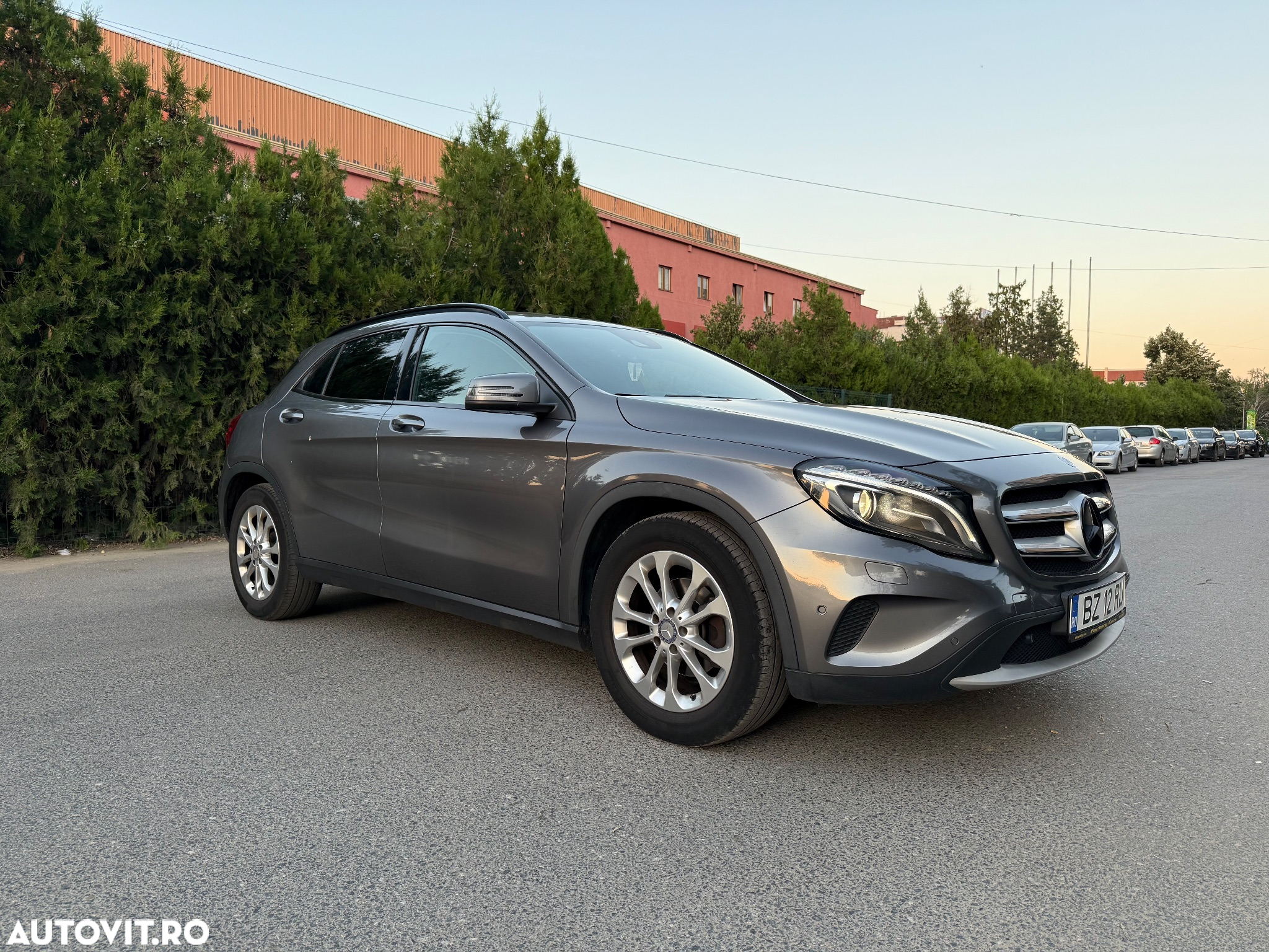 Mercedes-Benz GLA 180 (CDI) d 7G-DCT Style - 2