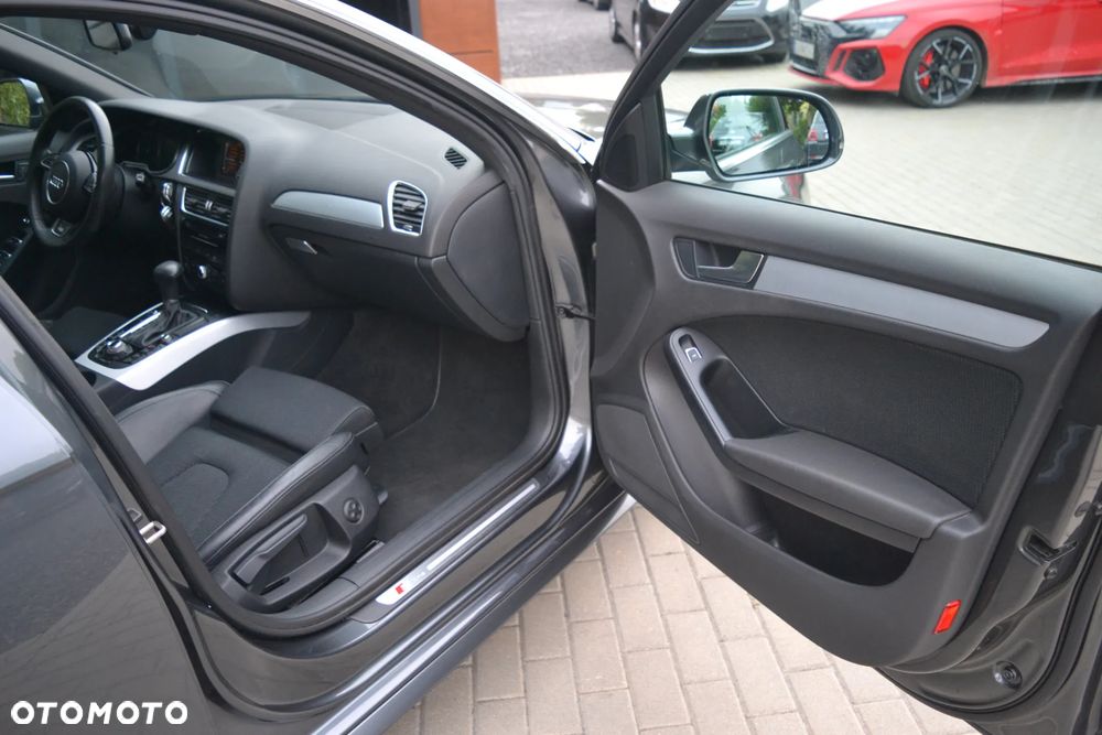Audi A4 Avant - 10
