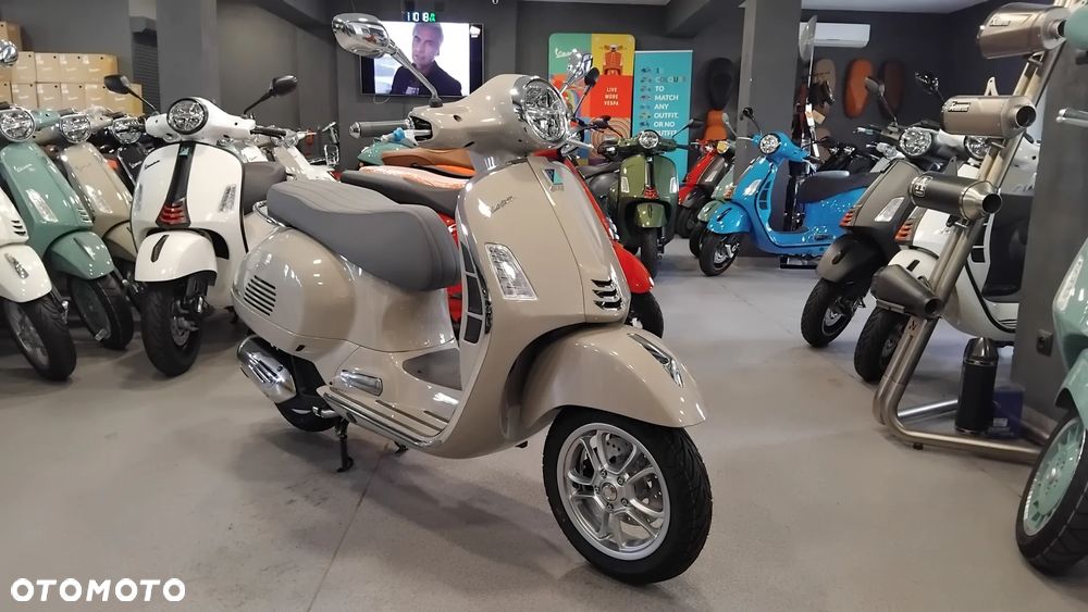 Vespa GTS - 1