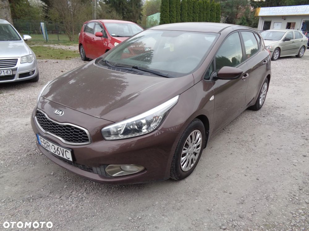 Kia Ceed 1.4 CVVT Vision - 1
