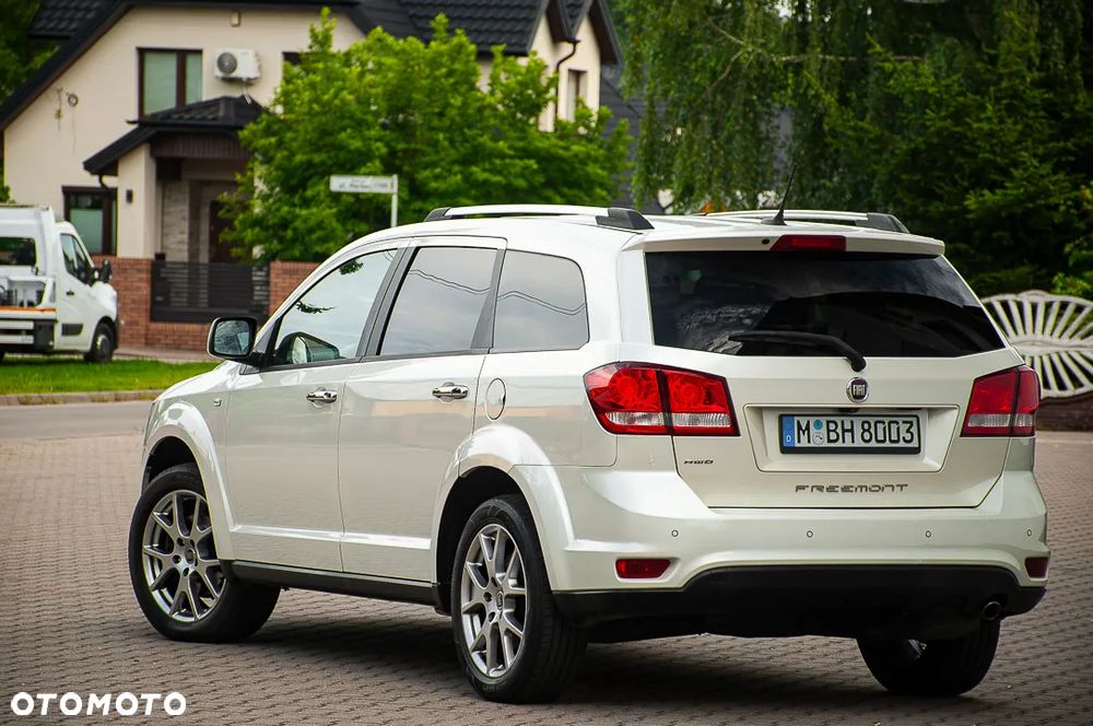 Fiat Freemont 2.0 Multijet Black Code AWD - 8