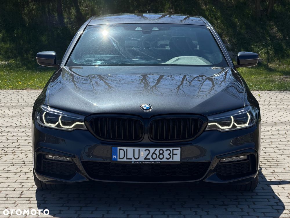 BMW Seria 5 520d xDrive M Sport sport - 9