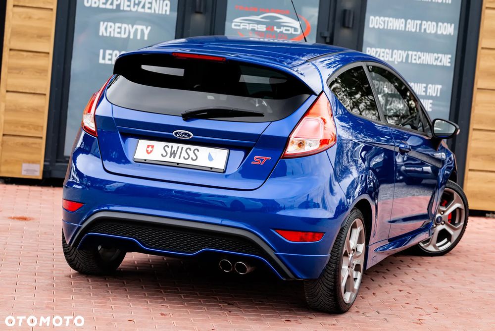 Ford Fiesta 1.6 EcoBoost ST - 12