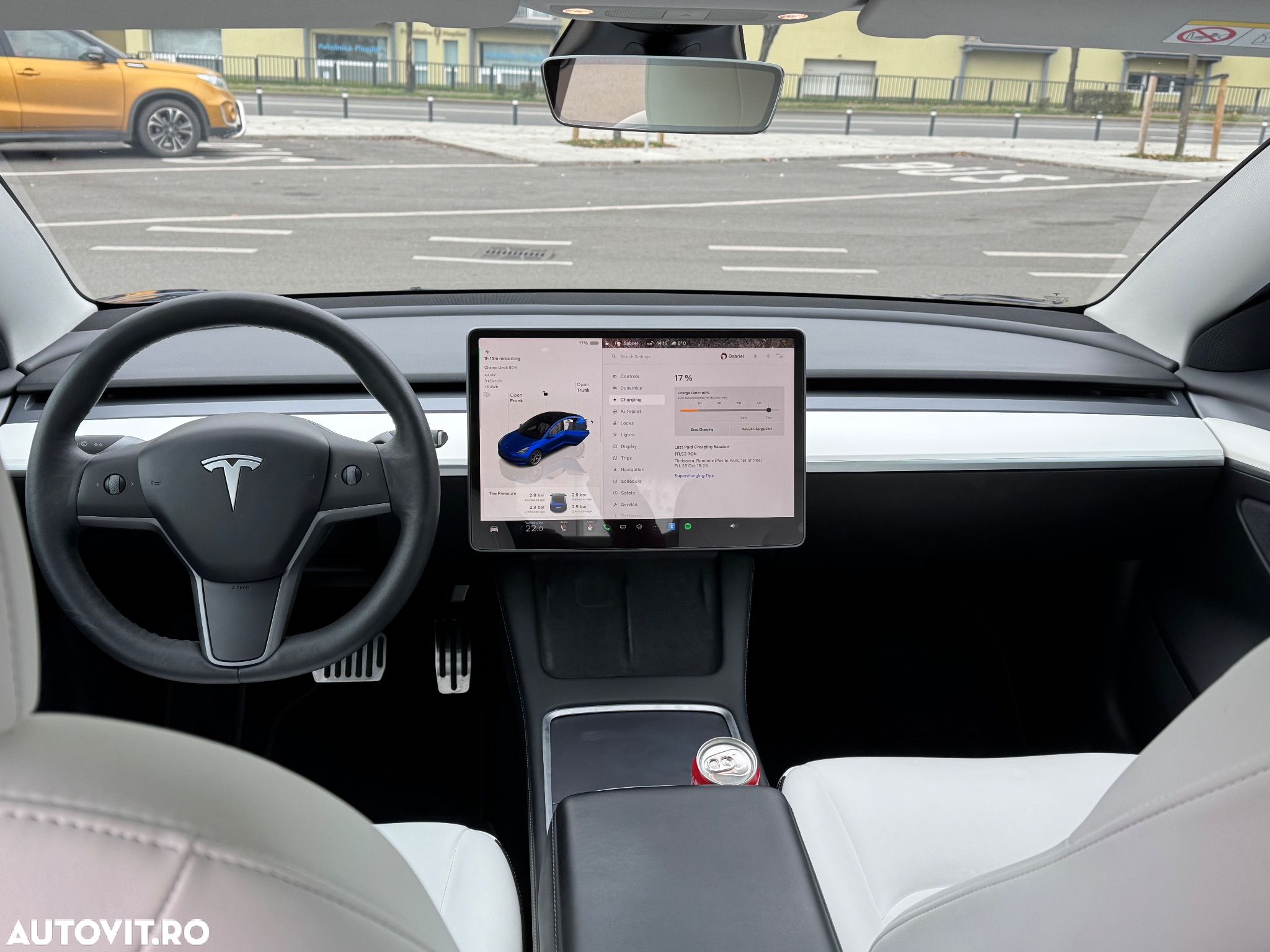 Tesla Model 3 Long Range - 6