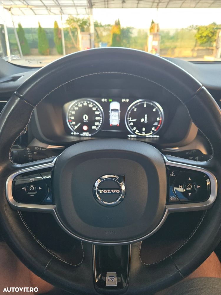 Volvo XC 60 - 14