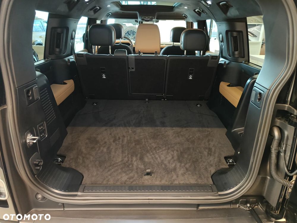 Land Rover Defender 5.0 P500 V8 - 37