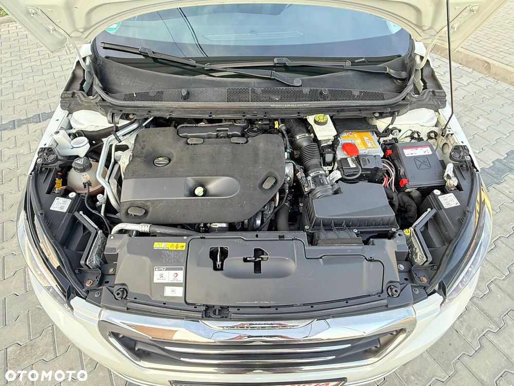 Peugeot 308 2016