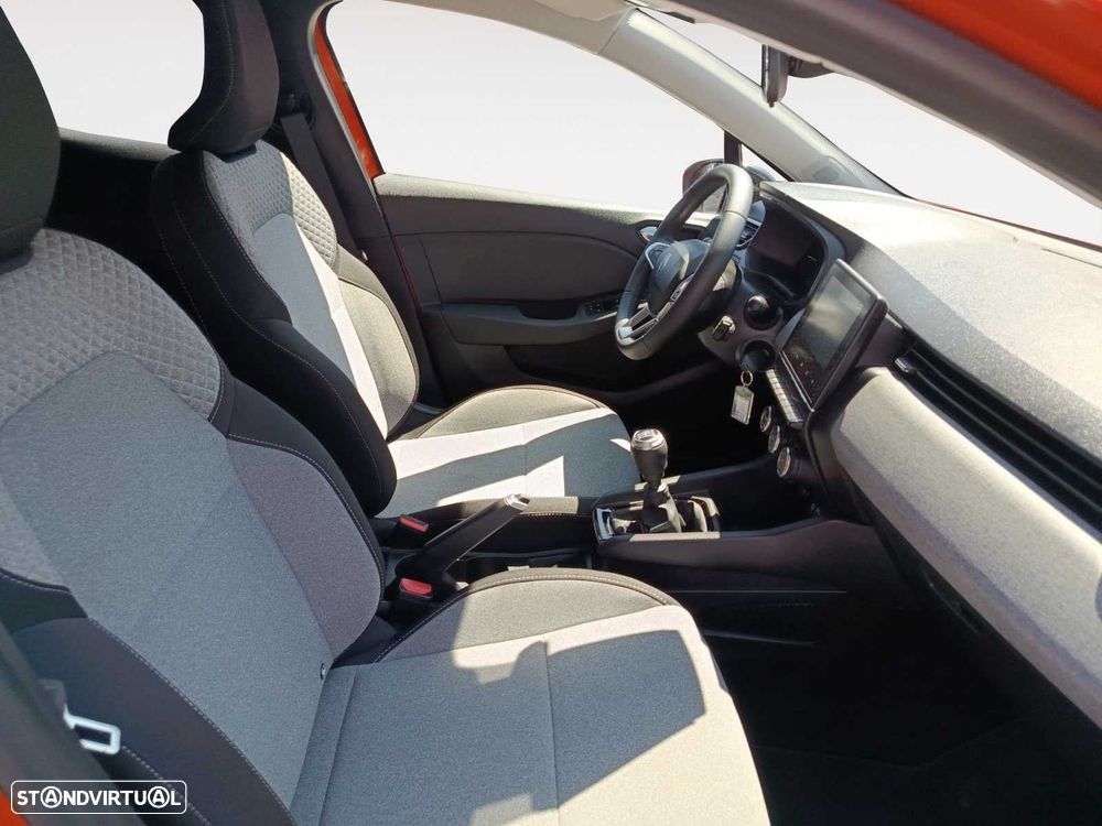 Renault Clio 1.0 TCe Evolution Bi-Fuel - 14
