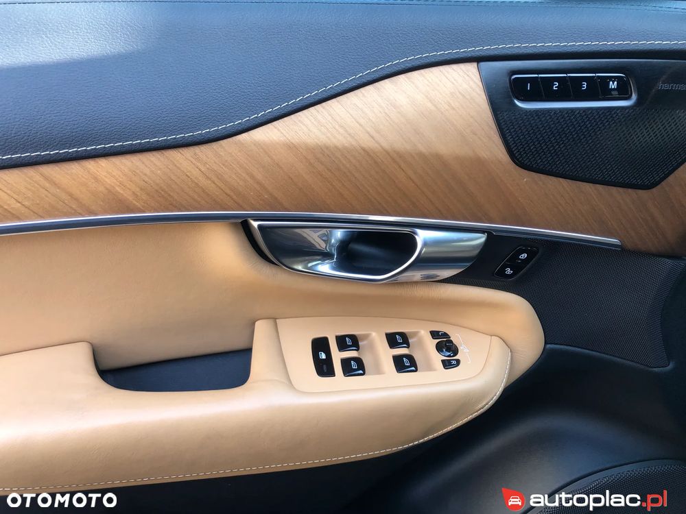 Volvo XC 90 D5 SCR AWD Inscription 7os - 19