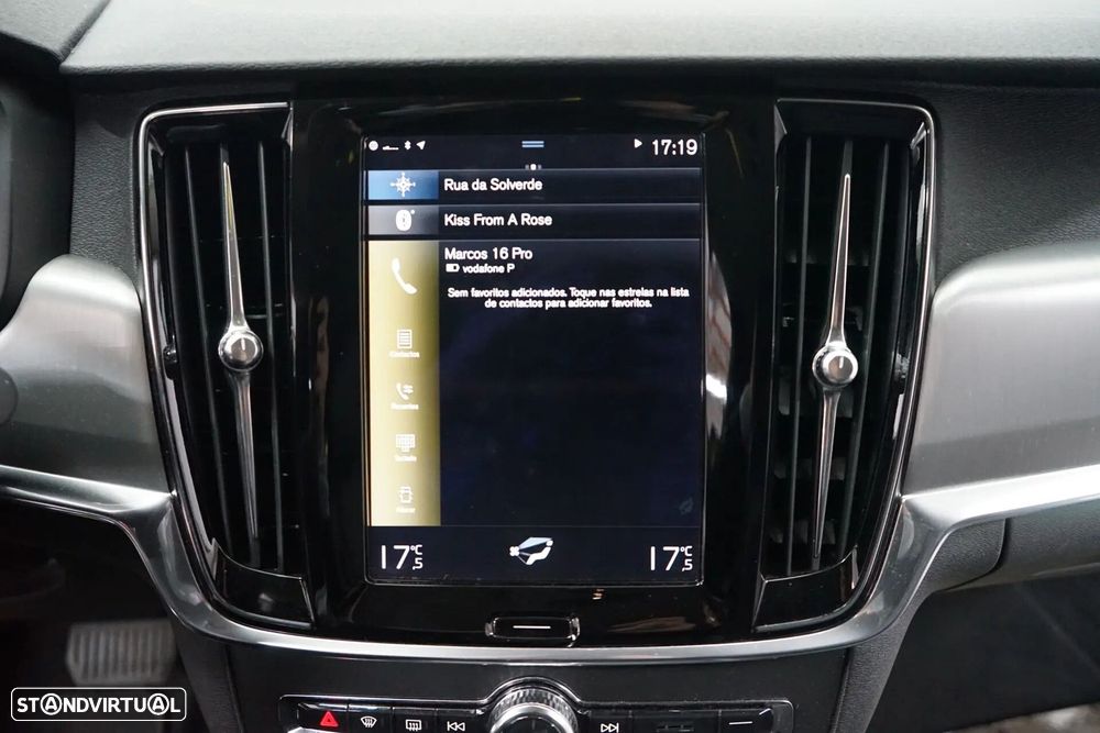 Volvo S90 2.0 D5 Momentum AWD Geartronic - 31