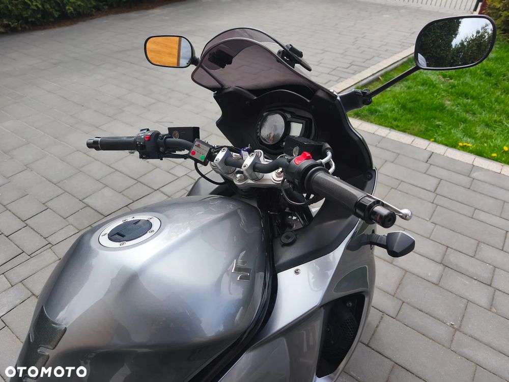 Suzuki Bandit - 12