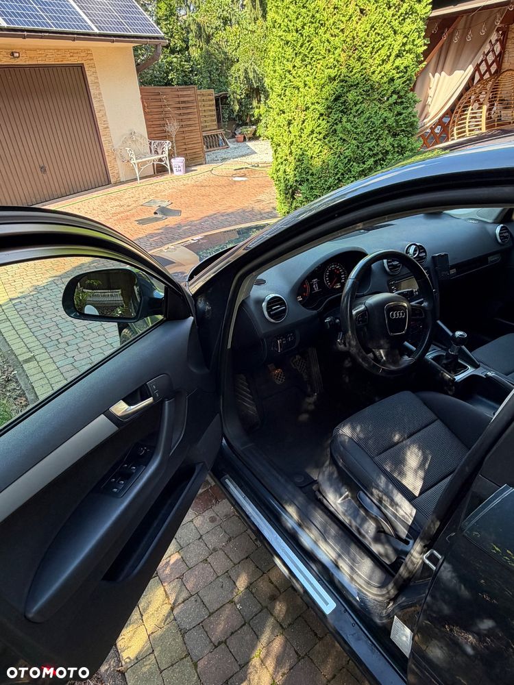 Audi A3 Sportback 2.0 TDI Ambition - 11
