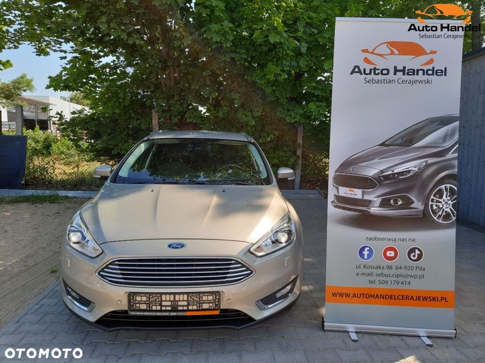 Ford Focus 1.5 EcoBoost STart-Stopp-System TITANIUM - 4