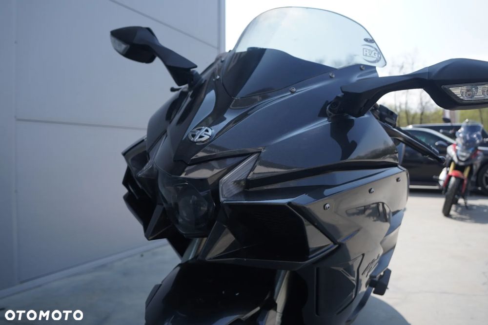 Kawasaki Ninja H2 SX - 4