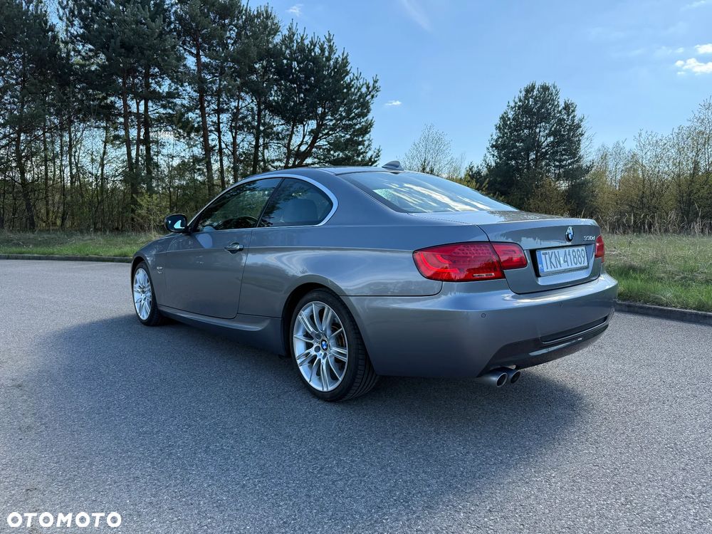 BMW Seria 3 330d xDrive - 6