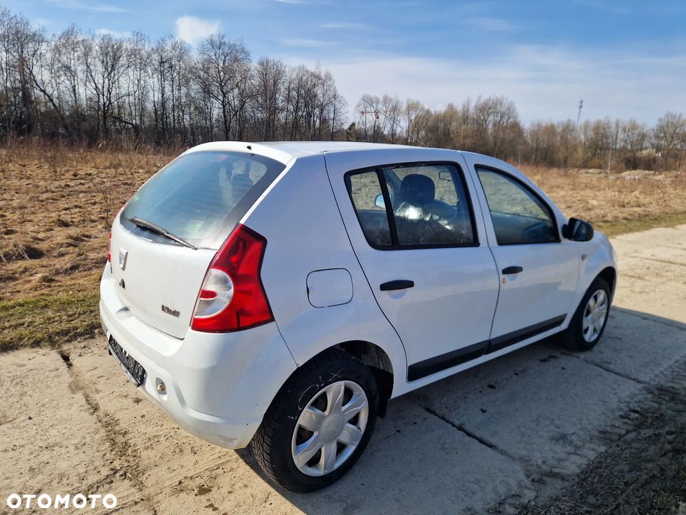 Dacia Sandero - 18