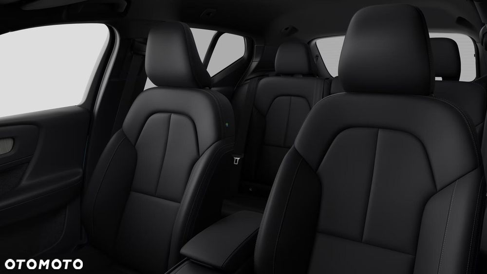 Volvo XC 40 B3 Plus Dark - 13