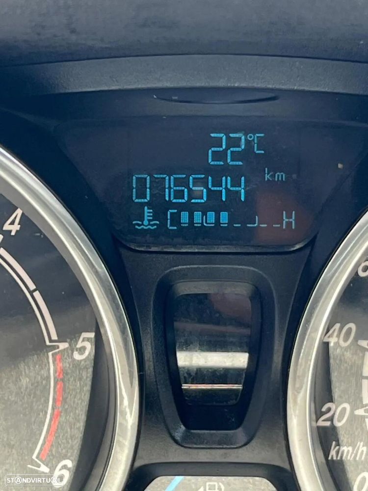 Ford Fiesta 1.6 TDCI Titanium - 14