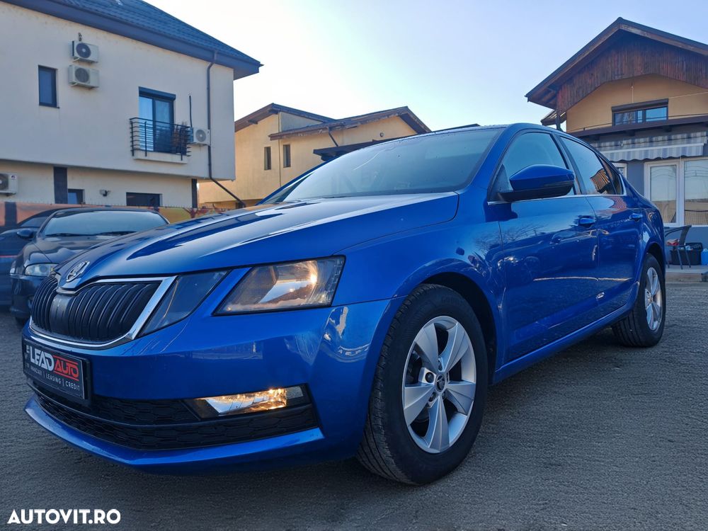 Skoda Octavia 1.6 TDI DSG Style - 5
