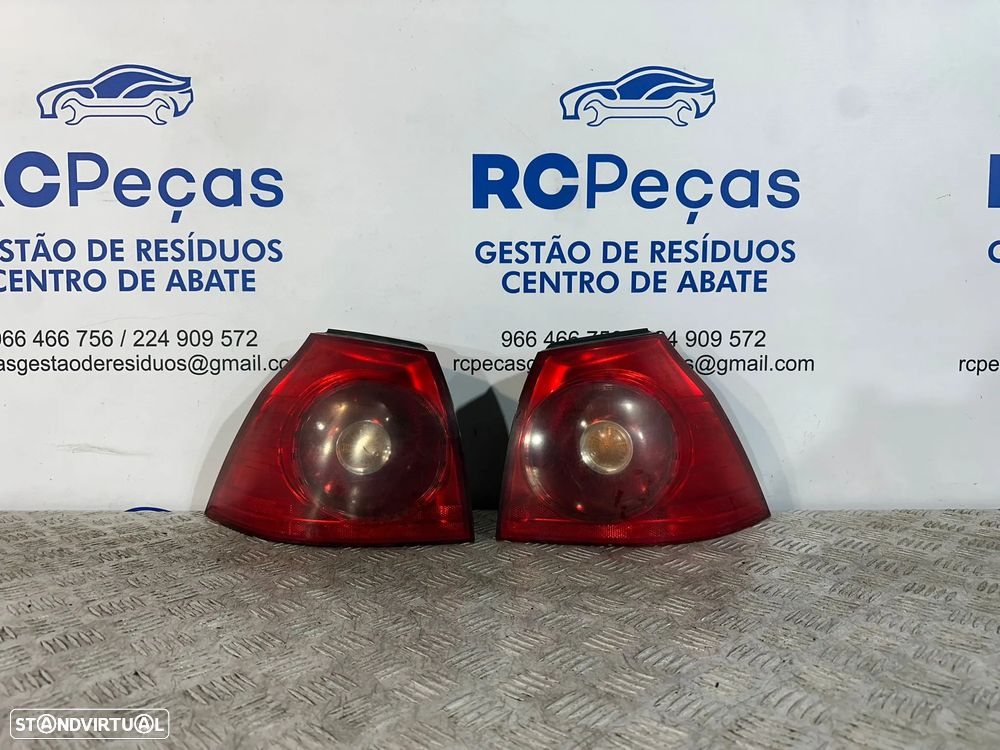 .Conjunto Farolins Tras Traseiros Esquerdo Direito Originais VW Volkswagen Golf 5 MK5 1K6945095A 1K6945096A 2006 - 2009 - 2