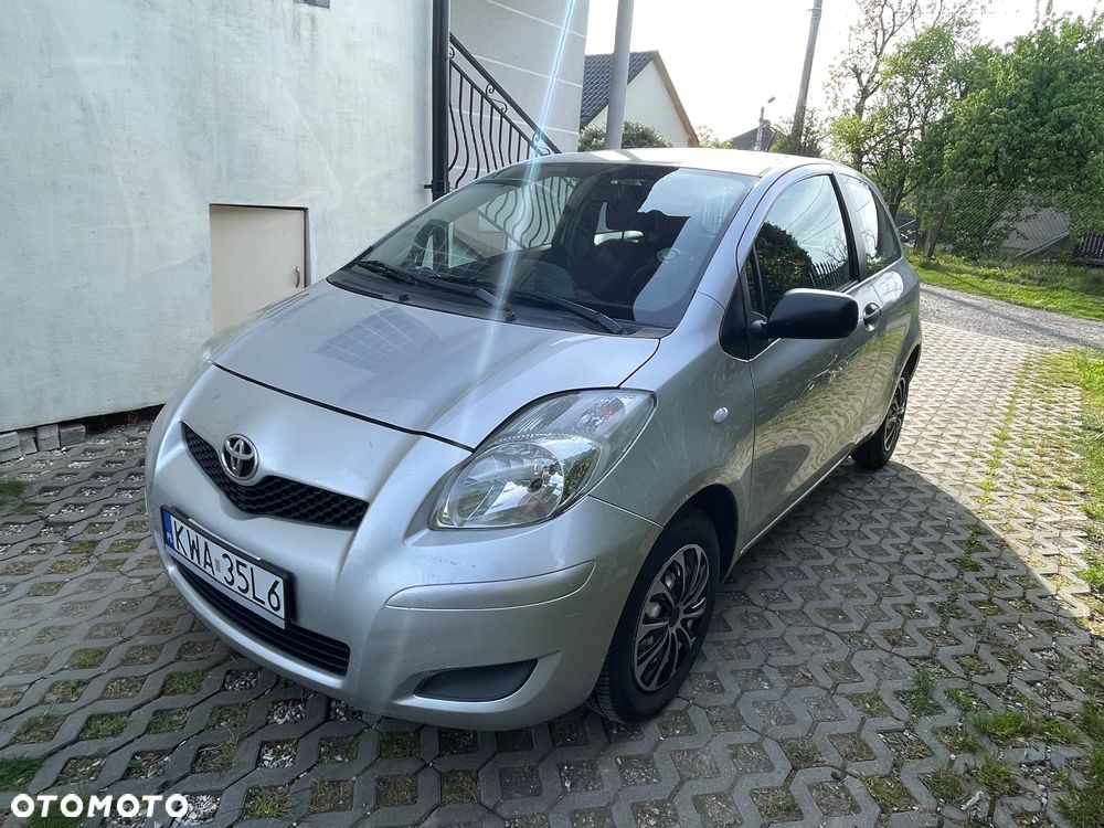 Toyota Yaris 1.0 Luna EU5 - 1
