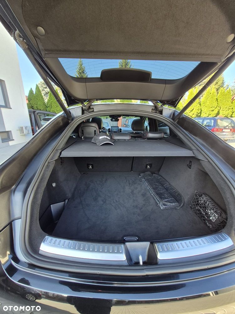 Mercedes-Benz GLE 350 d 4Matic 9G-TRONIC AMG Line - 36