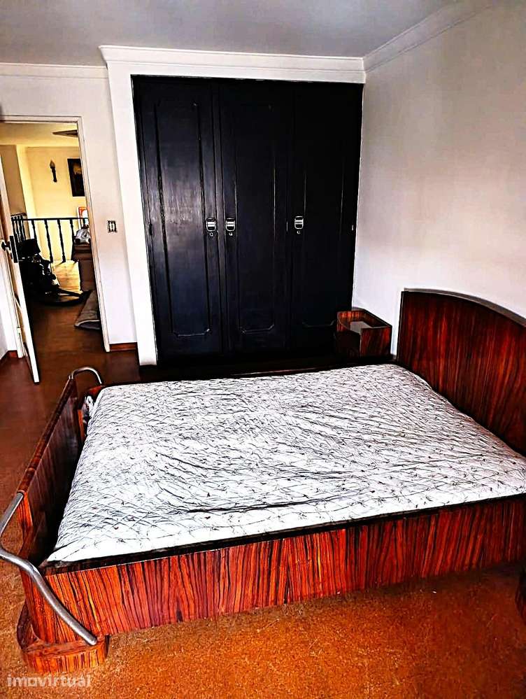 Quartos mobilados em moradia com jardim em Mem Martins - Grande imagem: 4/8