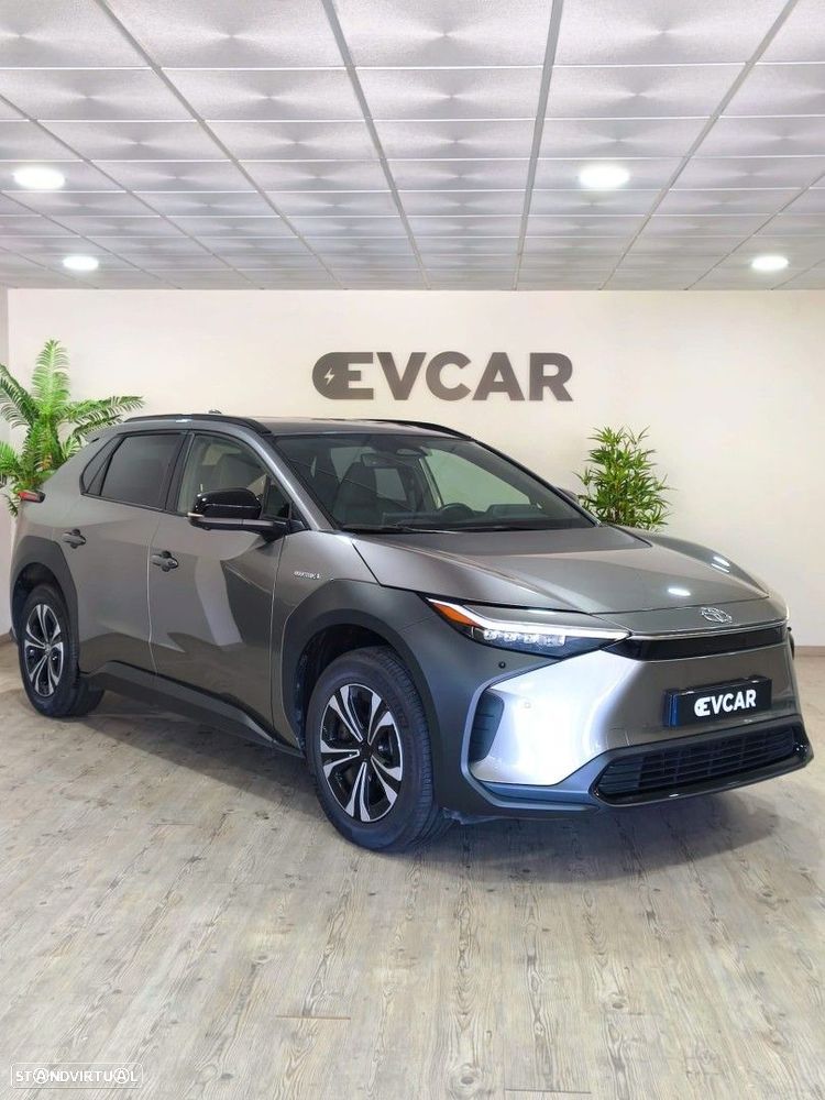 Toyota bZ4X 71,4 kWh Premium - 3