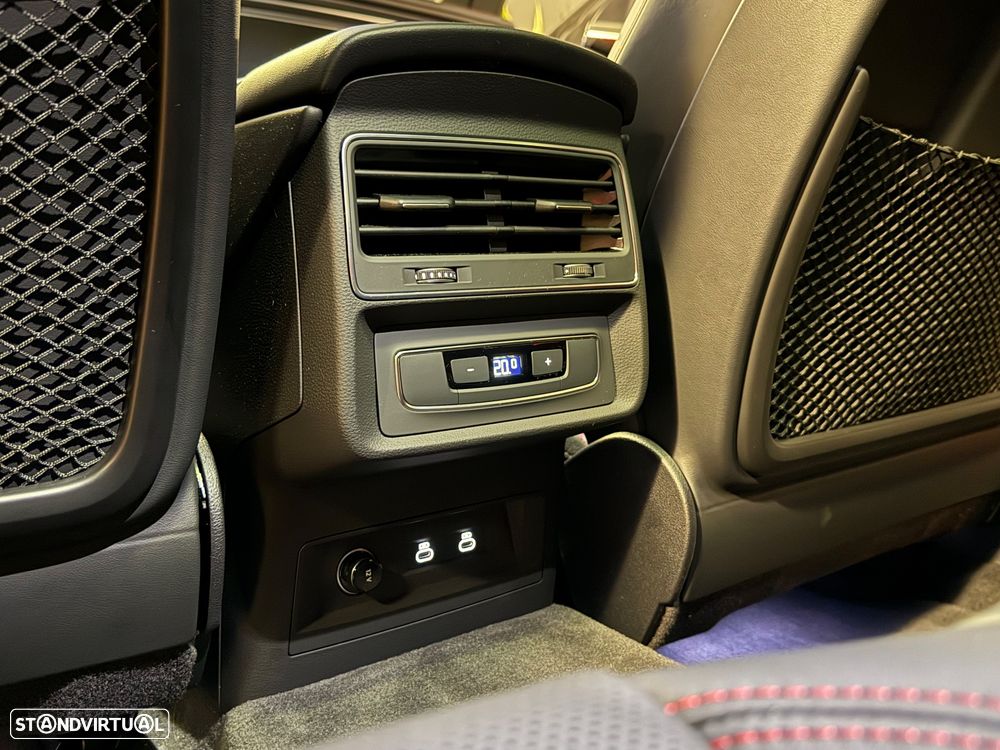 Audi Q8 60 TFSIe quattro S line Tiptronic - 31